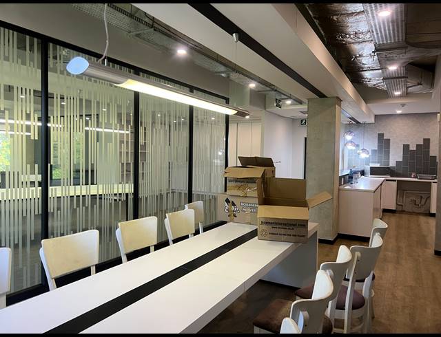 648M² OFFICE FOR SALE IN ILLOVO